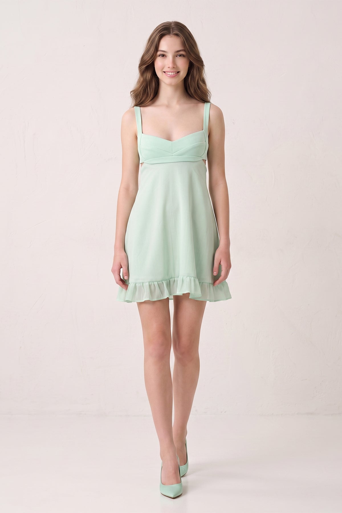 Mint Green Sweetheart Chiffon Ruffled A-Line Cut-Out Homecoming Dress